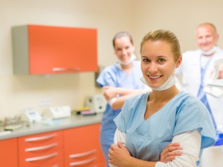 Dental Assistant 